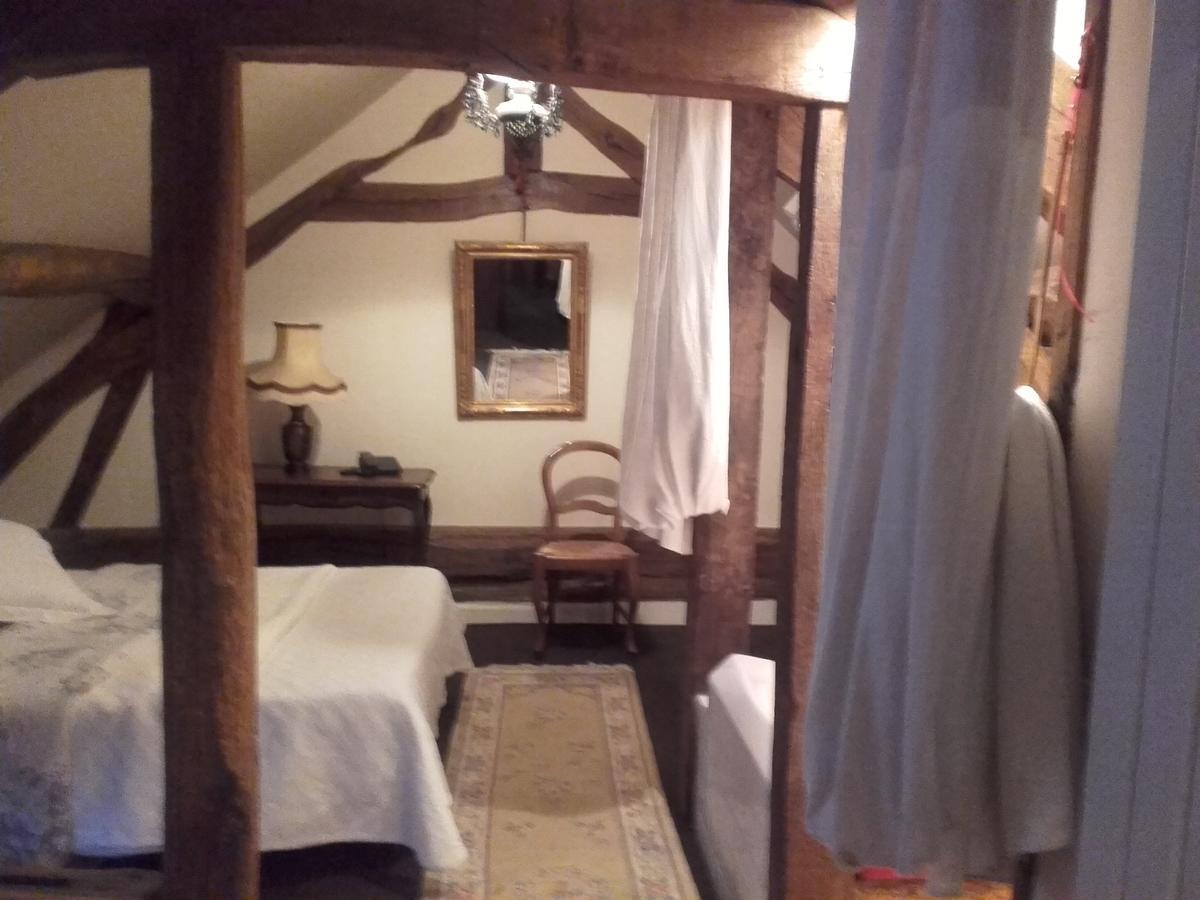L'Auberge Du Faisan Dore Saint-Florent-le-Jeune Exterior foto